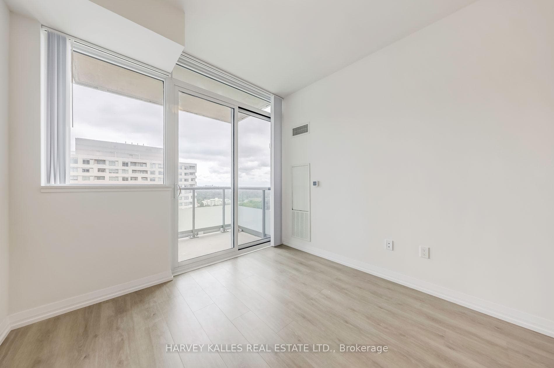25 Holly Street Unit 2505 photo 17