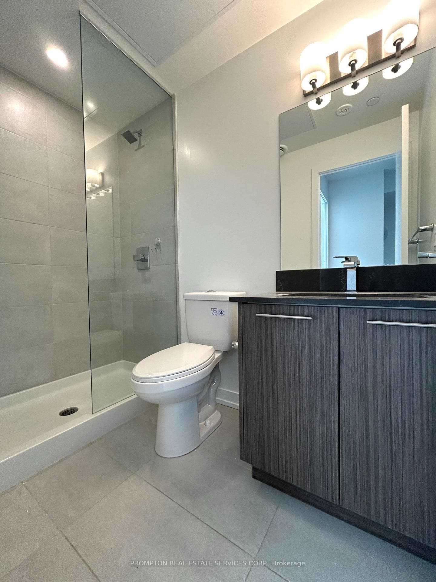 871 Sheppard Avenue Unit 41 photo 8