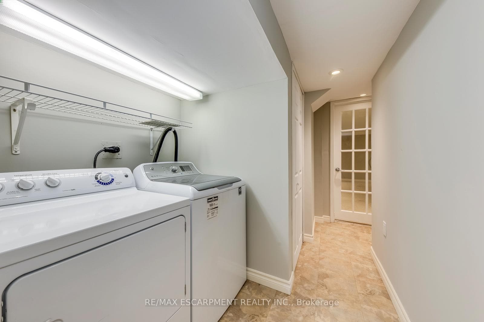 4401 Peter Drive photo 35
