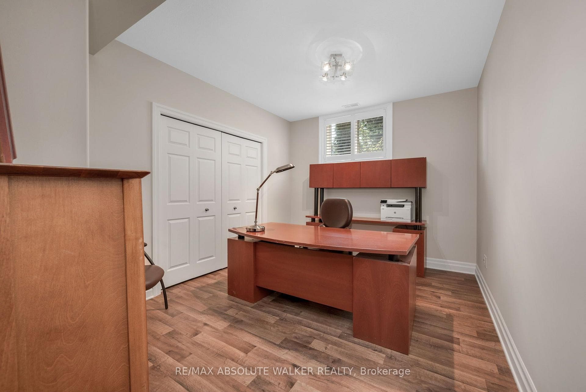 667 Everlasting Crescent photo 33
