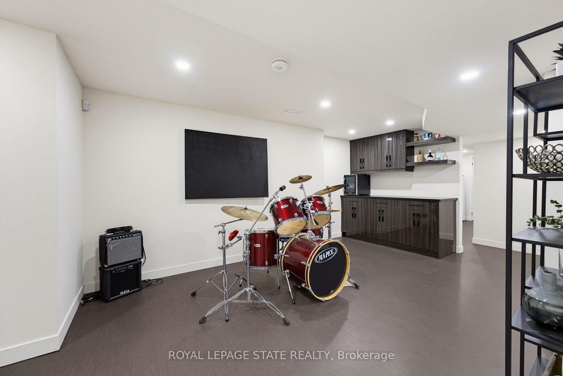 282 Robina Road photo 37