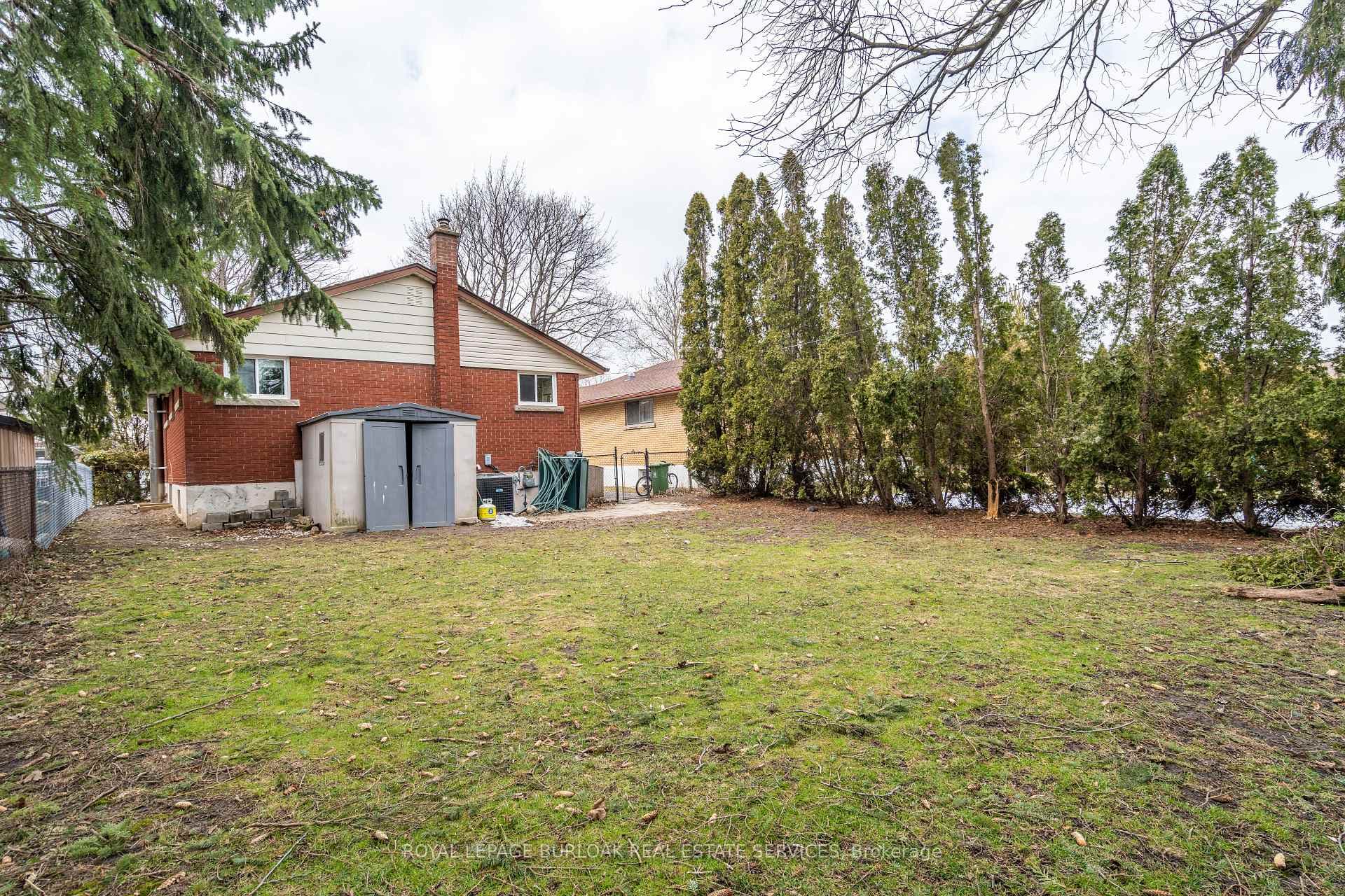 34 Briarwood Crescent Unit Upper photo 26