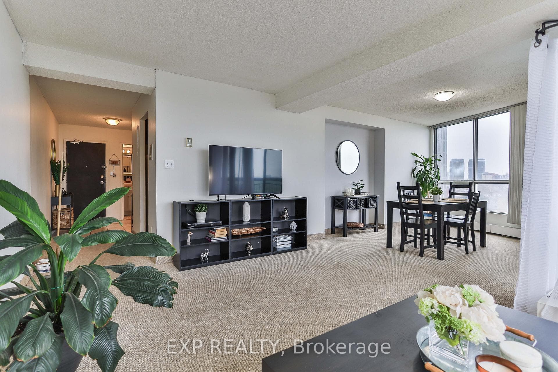 150 Charlton Avenue Unit 1102 photo 13