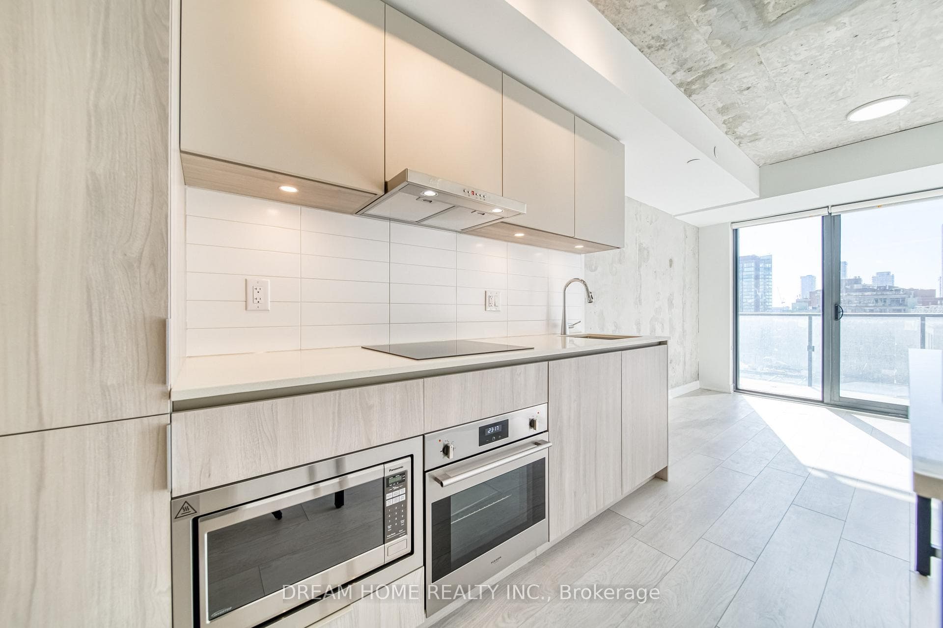 47 Mutual Street Unit 1008 photo 5