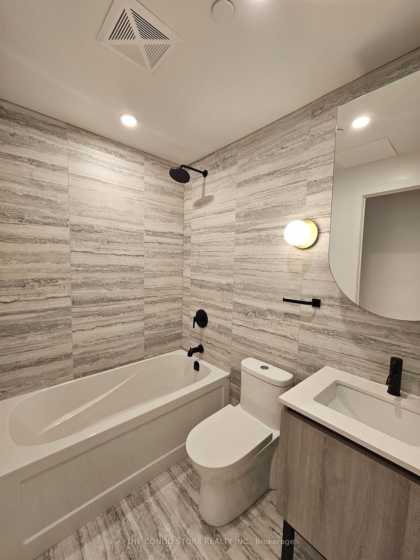 2625 Dundas Street Unit 403 photo 3