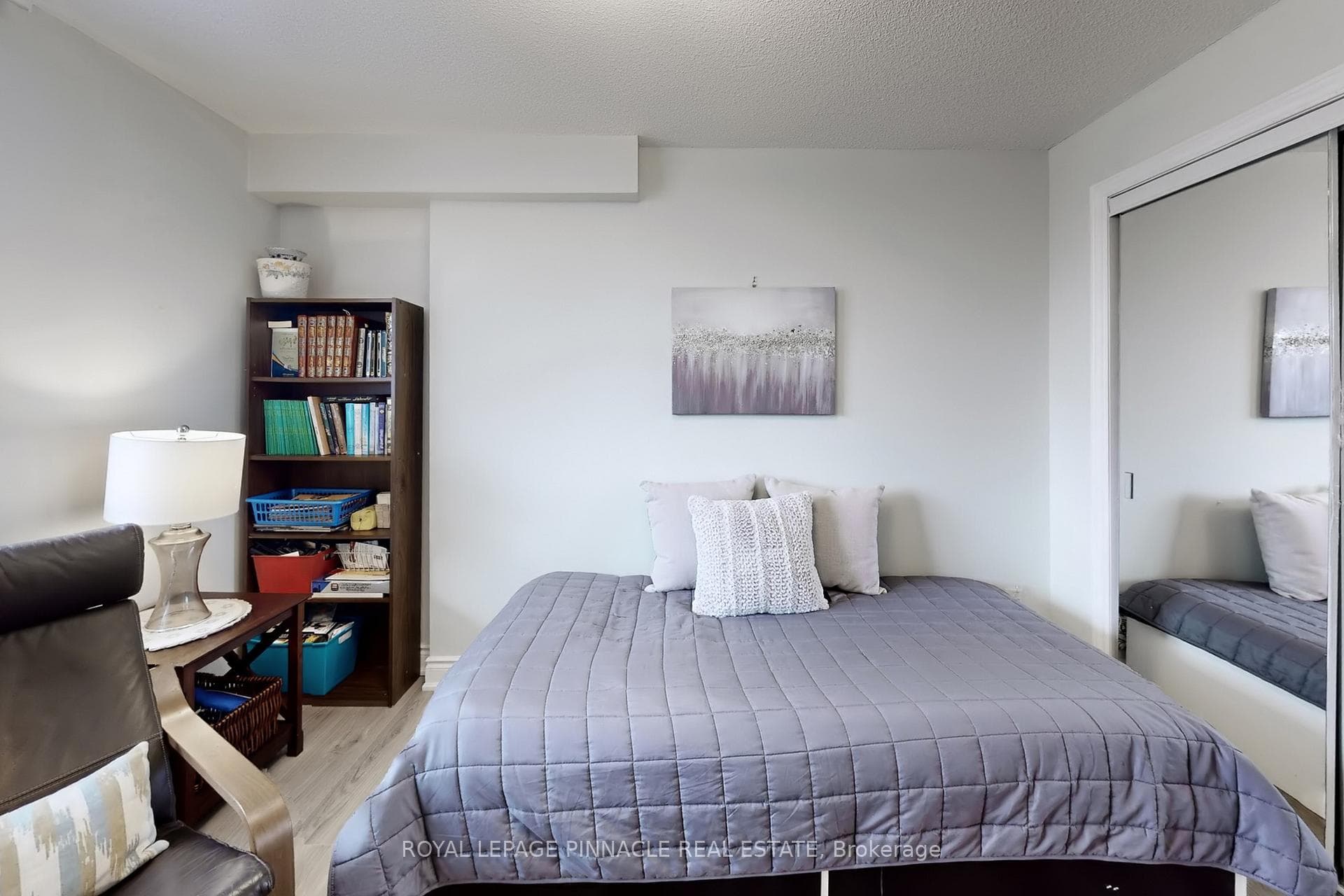 1300 Mississauga Valley Boulevard Unit 202 photo 27