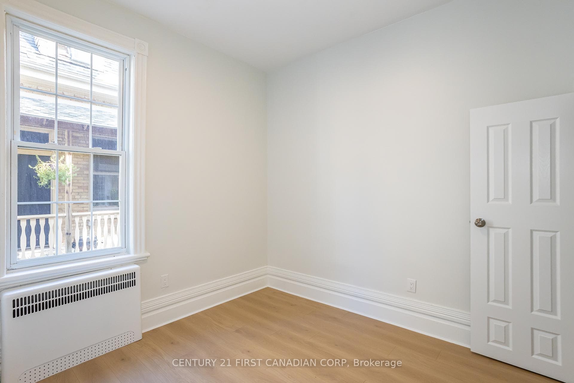 706 Waterloo Street Unit 1 photo 17