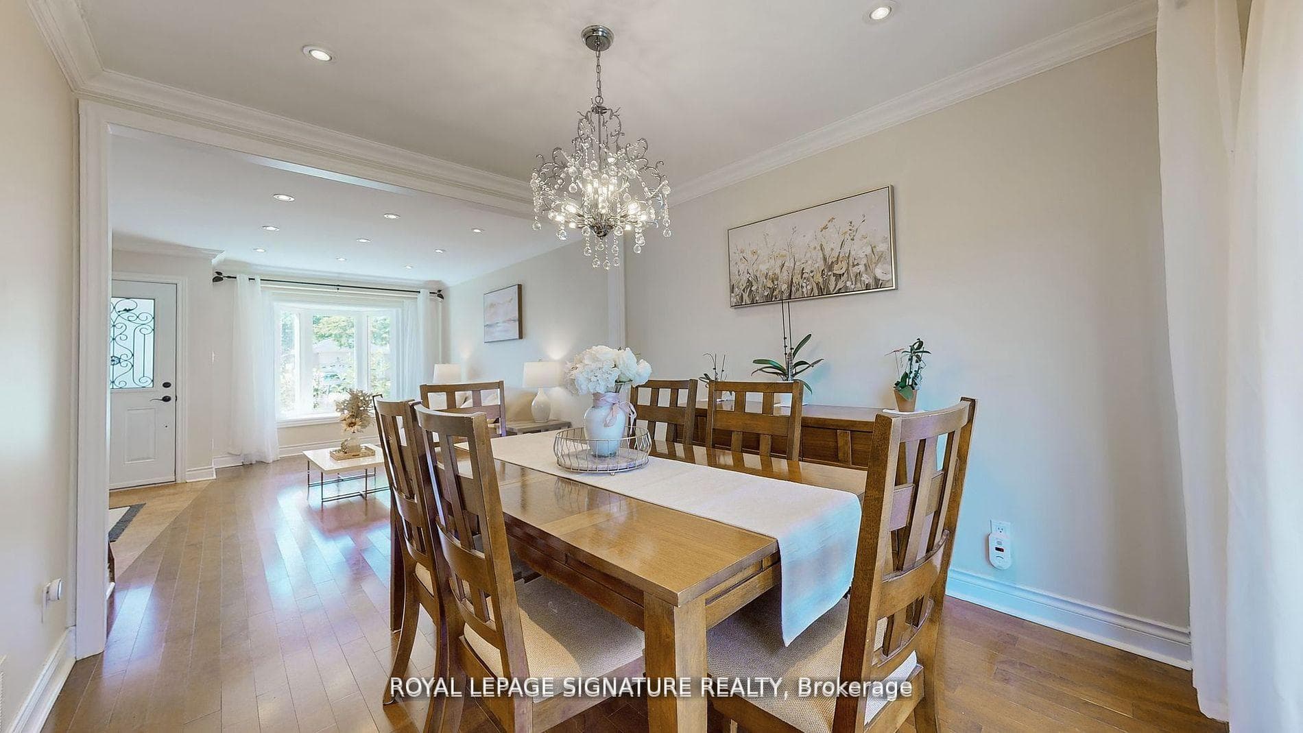 3103 Keynes Crescent photo 11