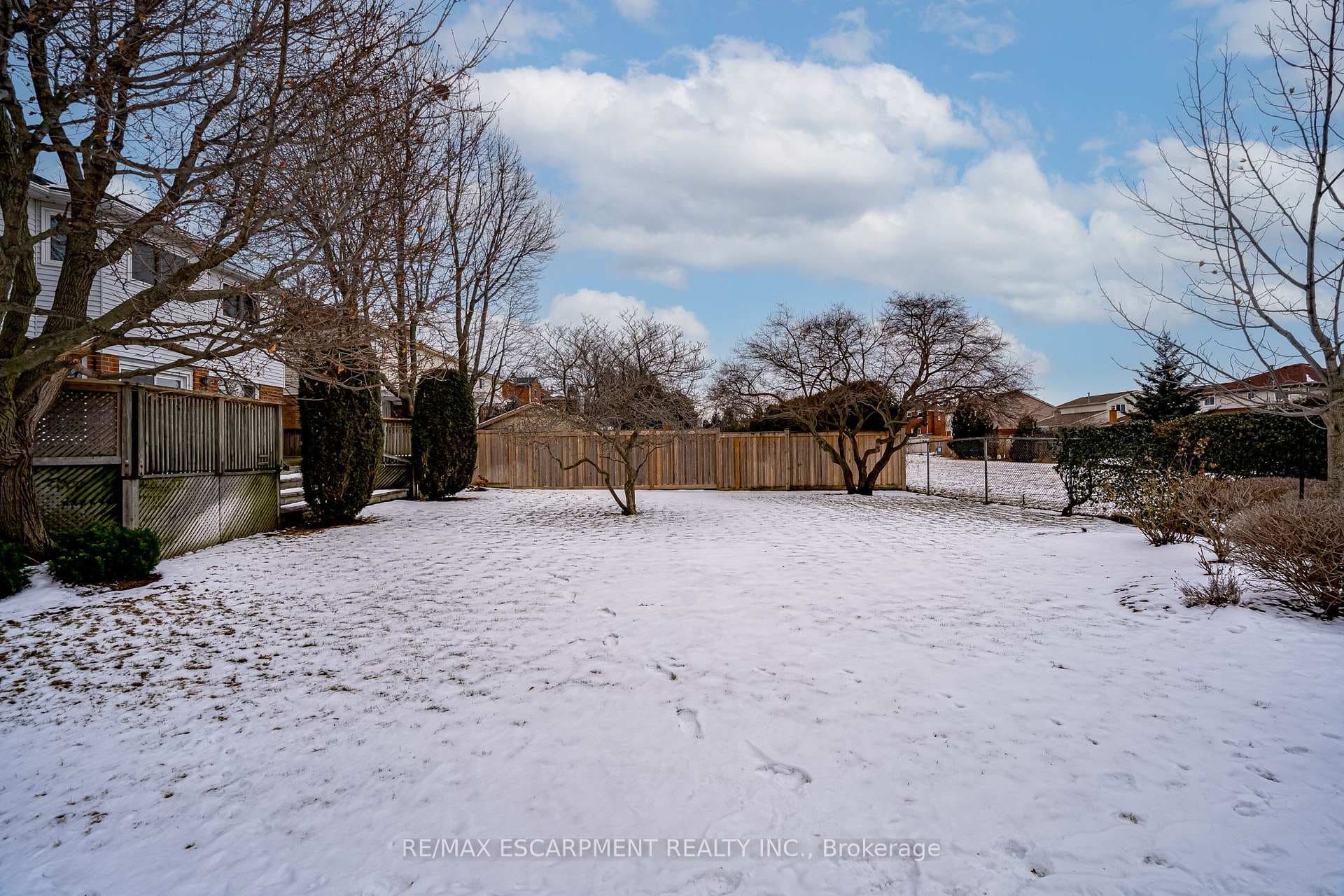 2198 Charnwood Drive photo 26