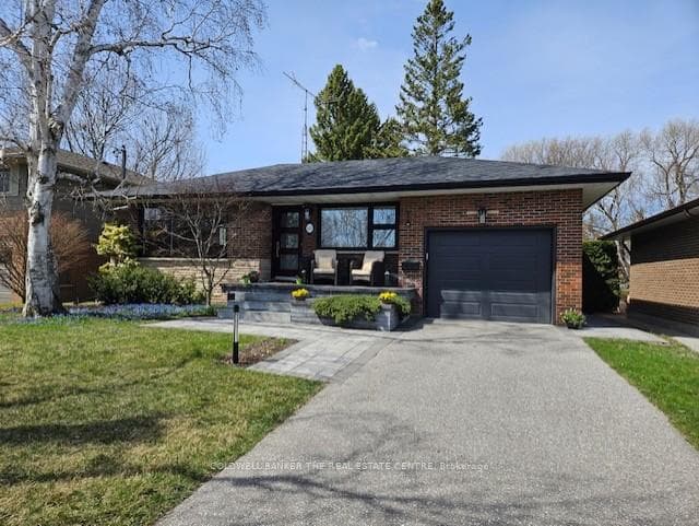 422 Juliana Drive photo 2