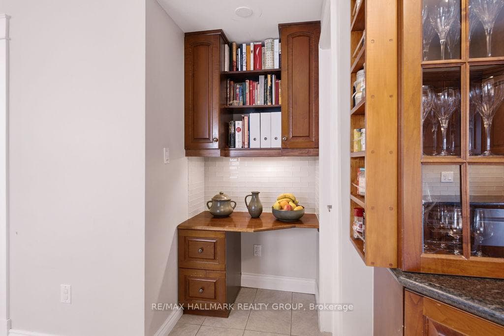 94 Marlborough Avenue photo 20