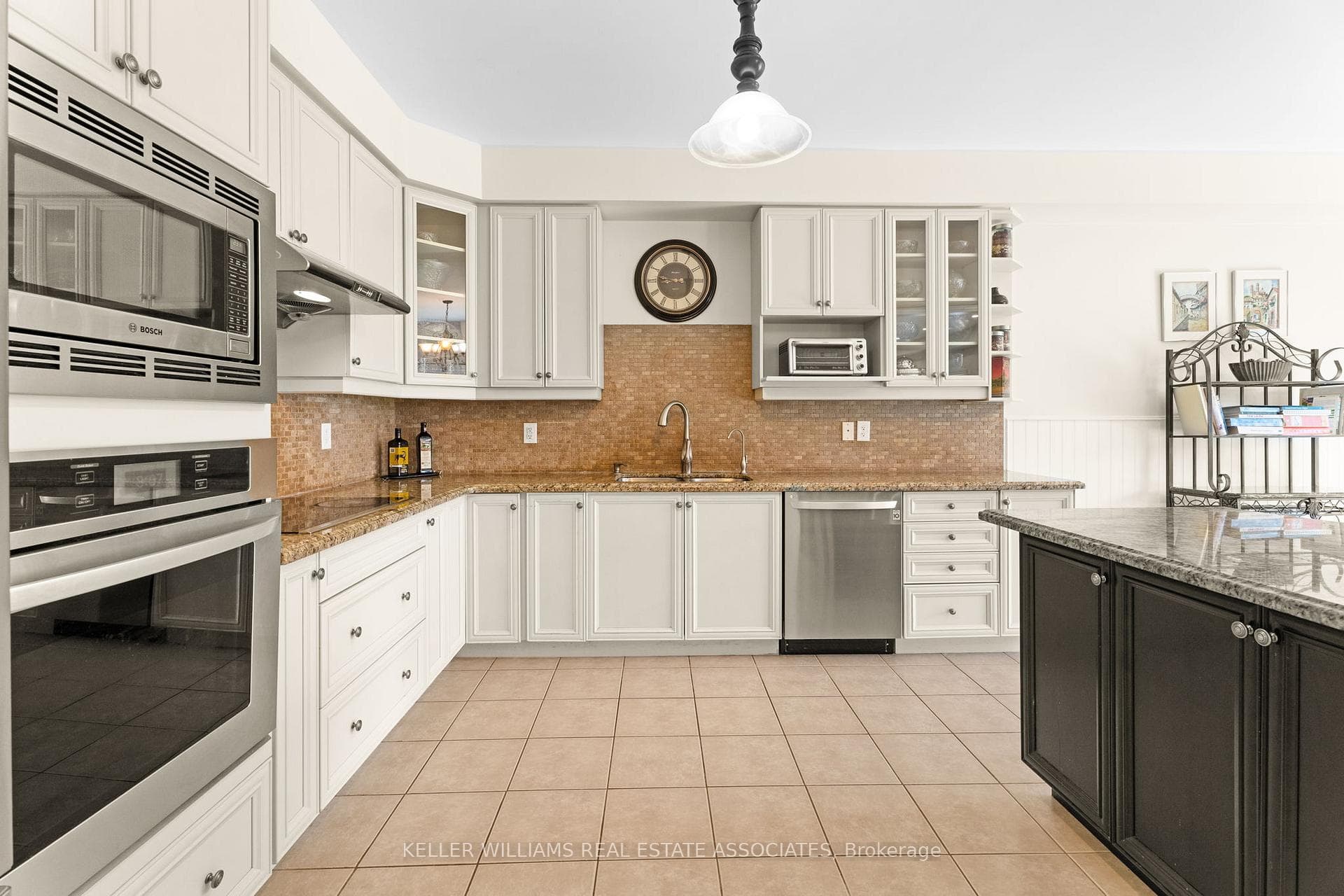 149 Shephard Avenue photo 16