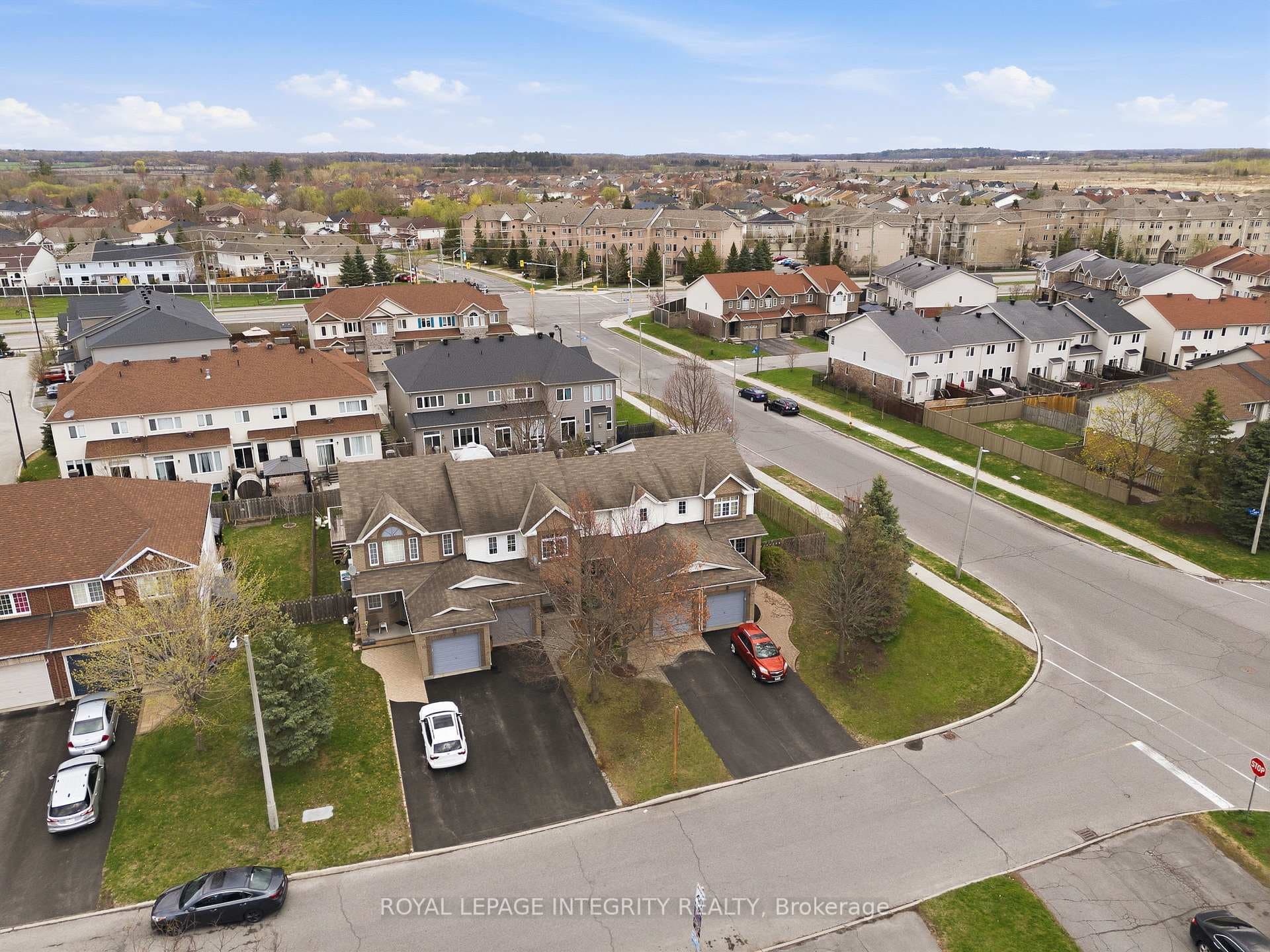 1073 Brasseur Crescent photo 31