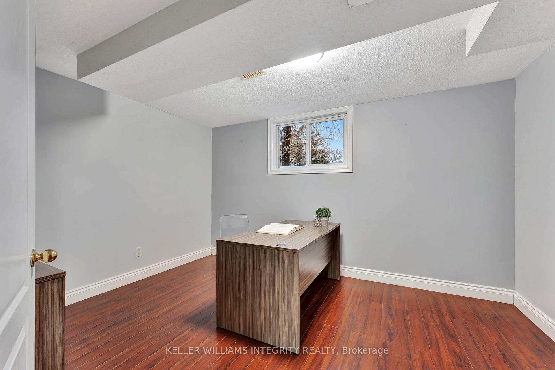 303 Dovercourt Avenue photo 36