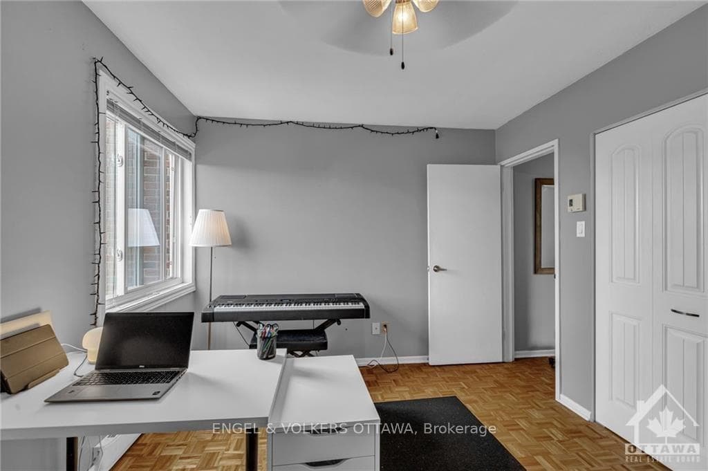 2041 ARROWSMITH Drive Unit 407A photo 20