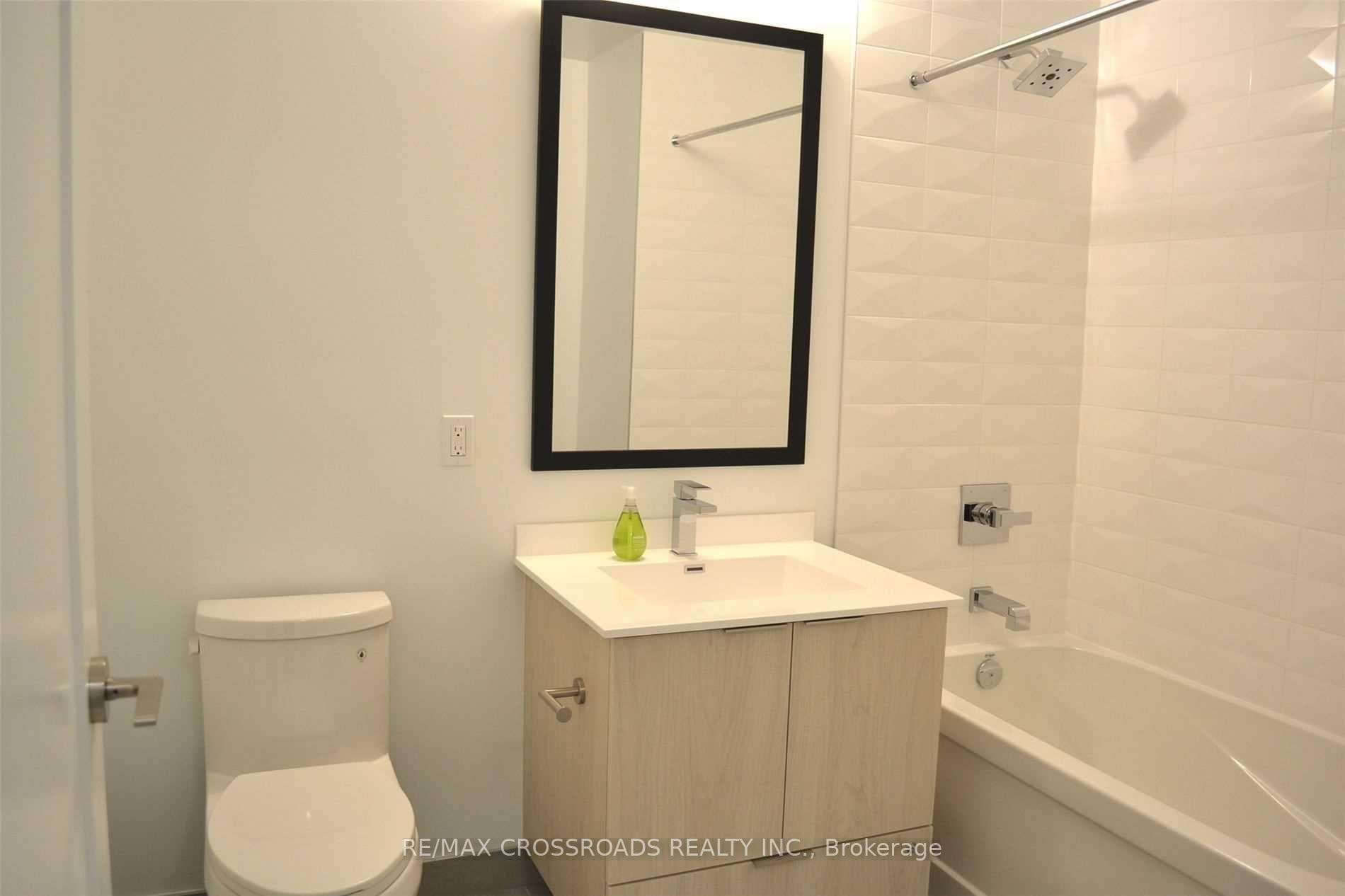 1 Belsize Drive Unit 303 photo 12