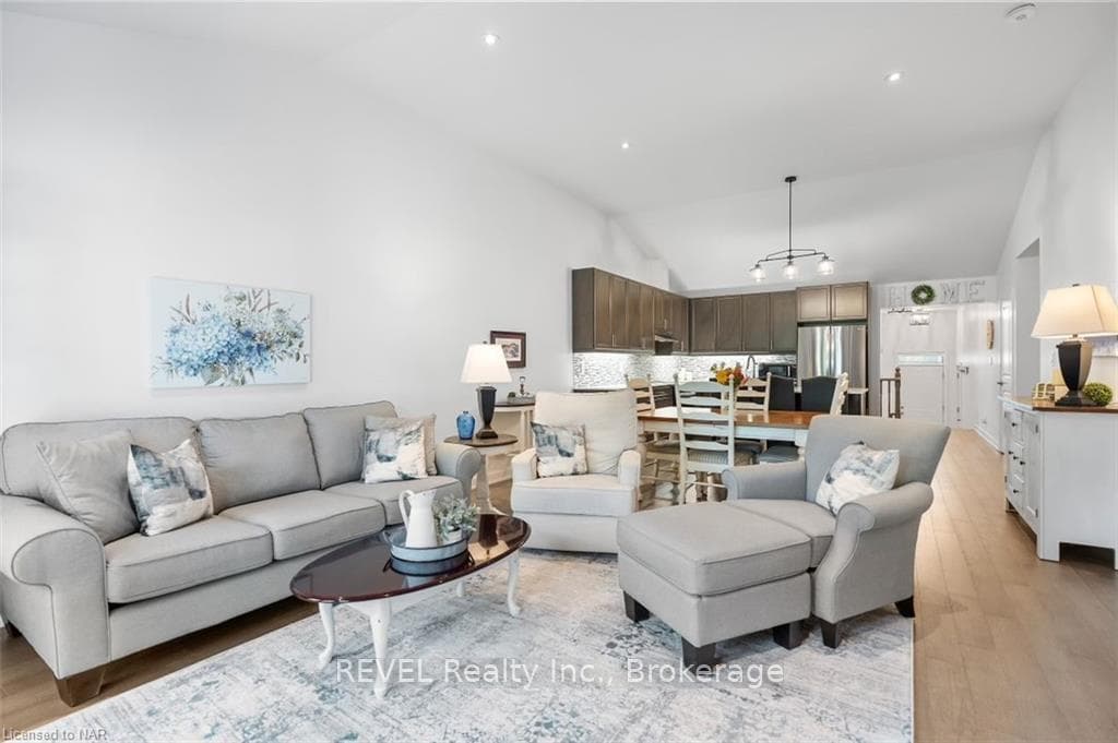 3608 HIBBARD ST Street photo 18