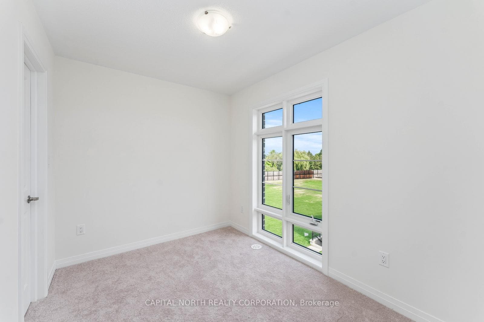 130 Turnberry Lane photo 27