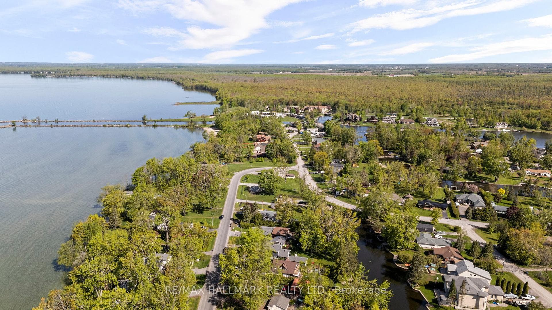 95 Lake Avenue photo 4