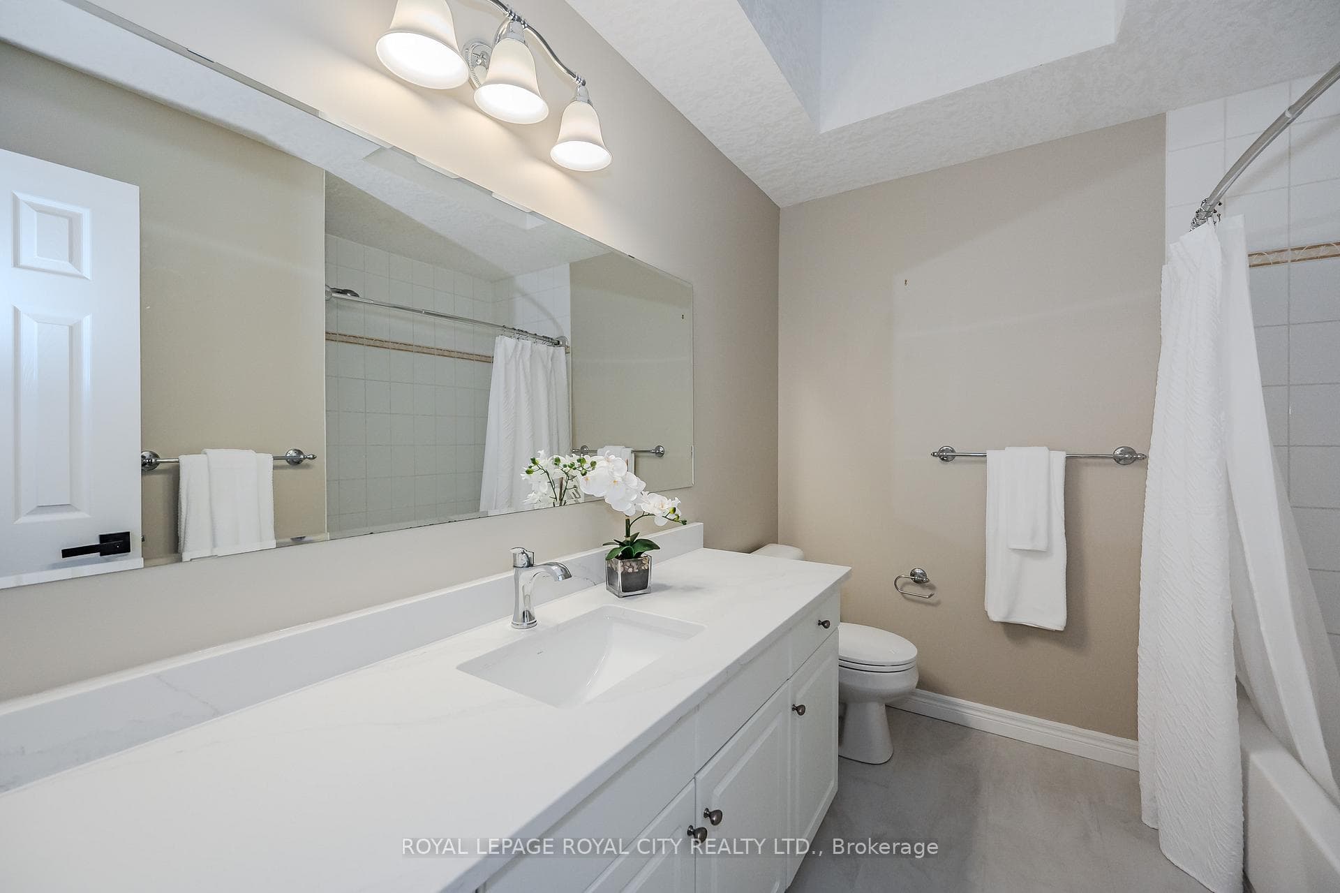 254 Summerfield Drive Unit 21 photo 28
