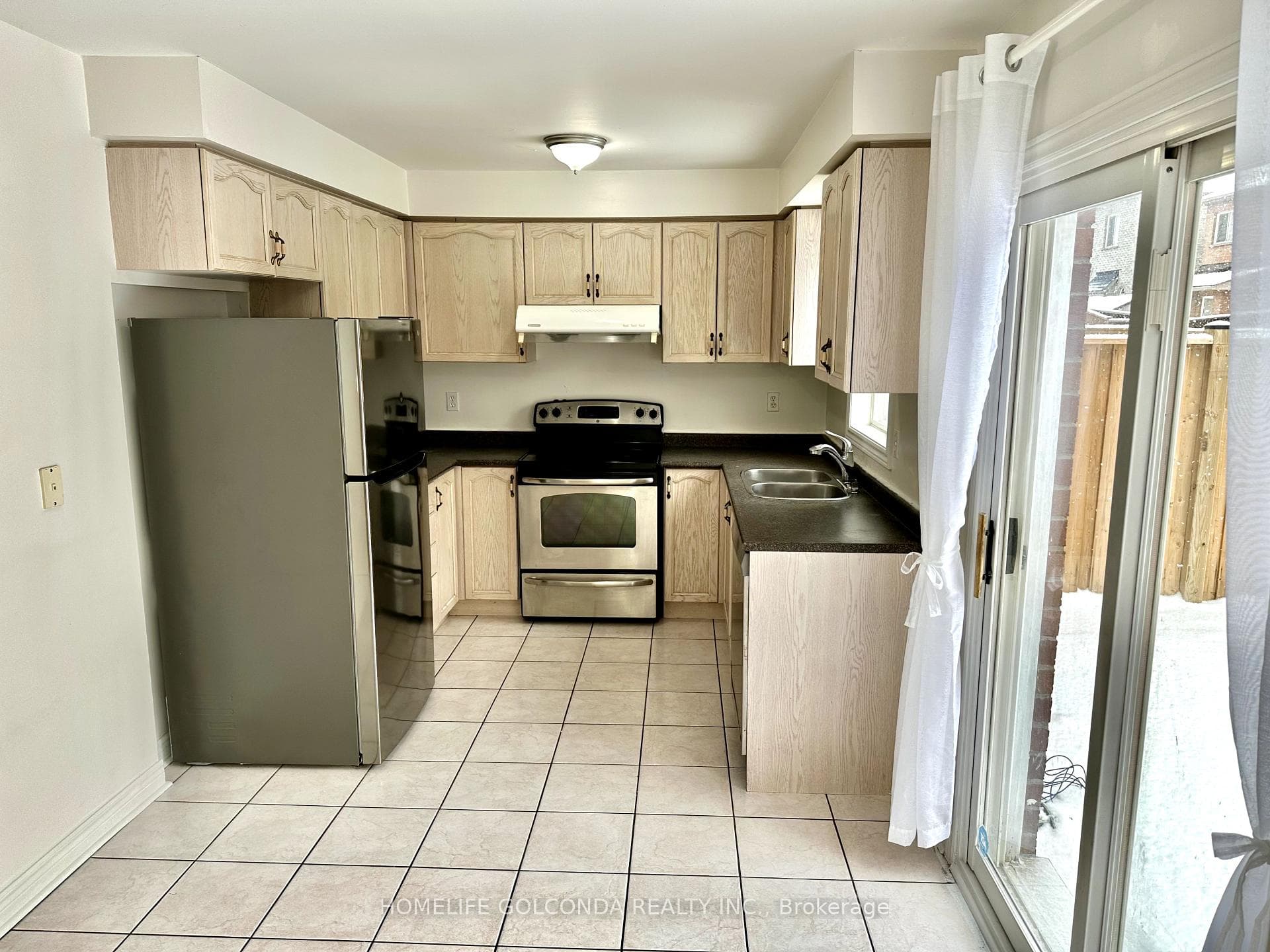 19 Redfinch Crescent photo 6