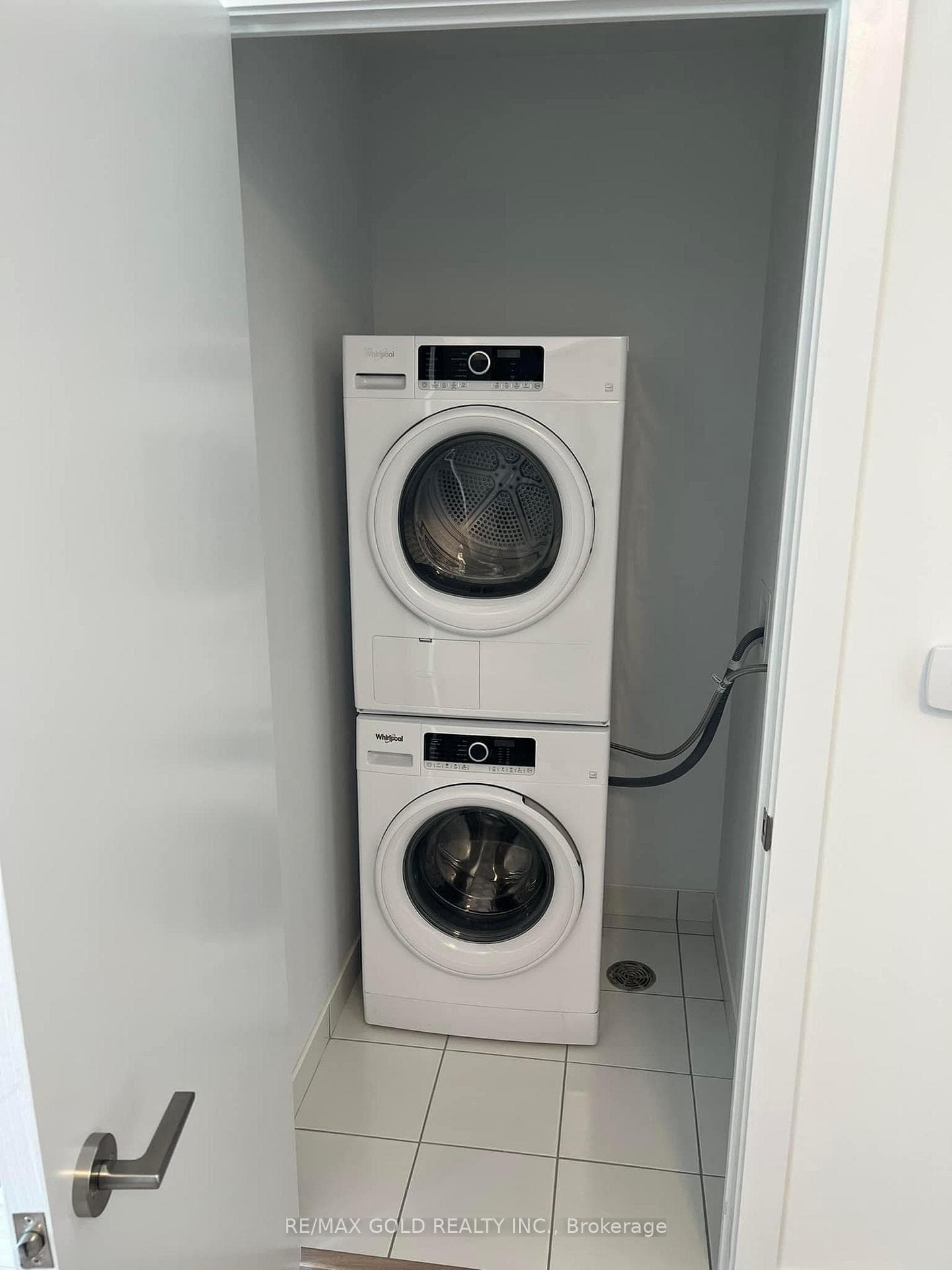 251 Manitoba Street Unit 725 photo 9