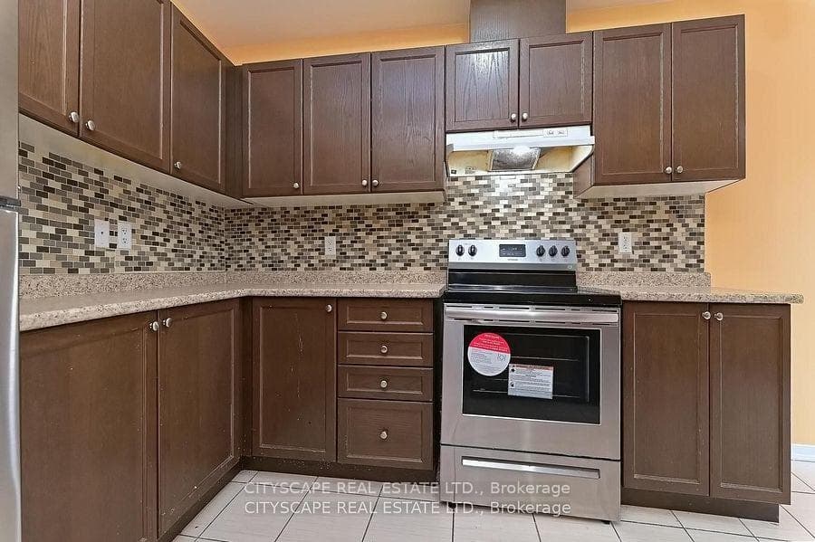 128 Palacebeach Trail photo 10