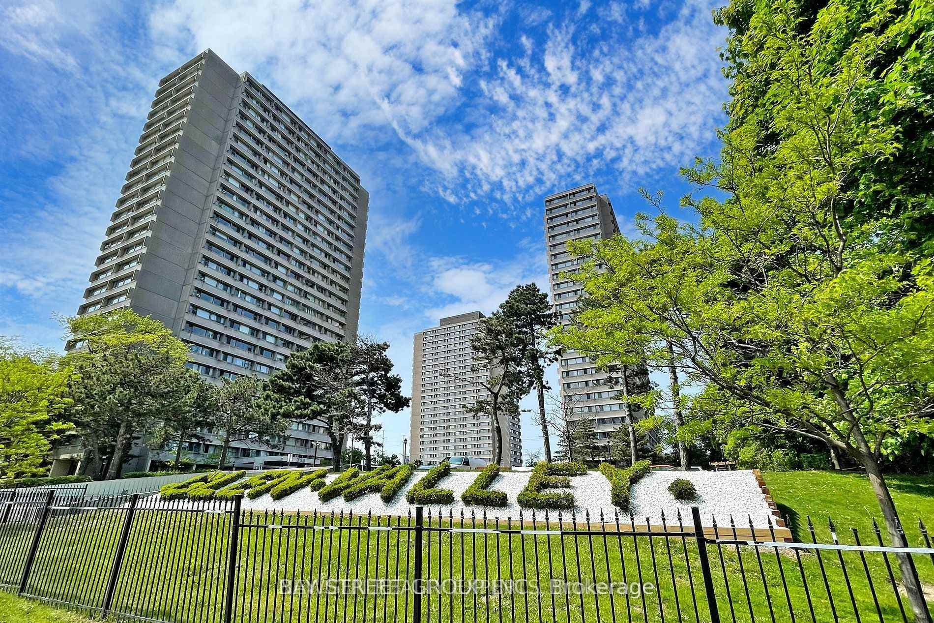 735 Don Mills Road Unit 1901 photo 28