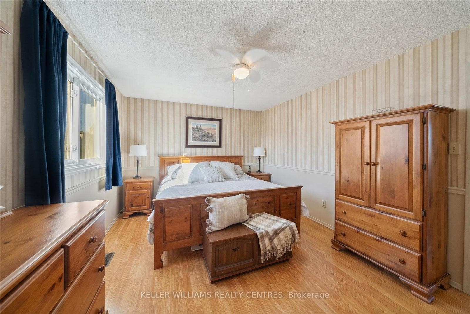 370 Erin Trail photo 21