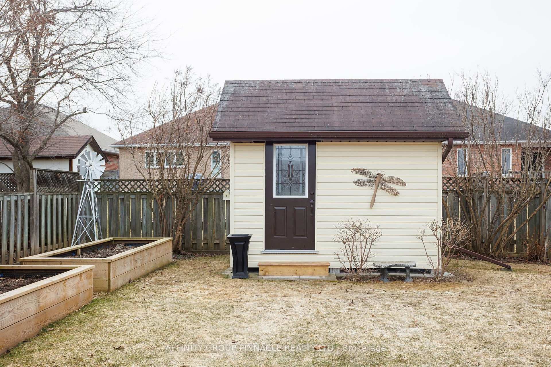 69 Beechwood Avenue photo 37