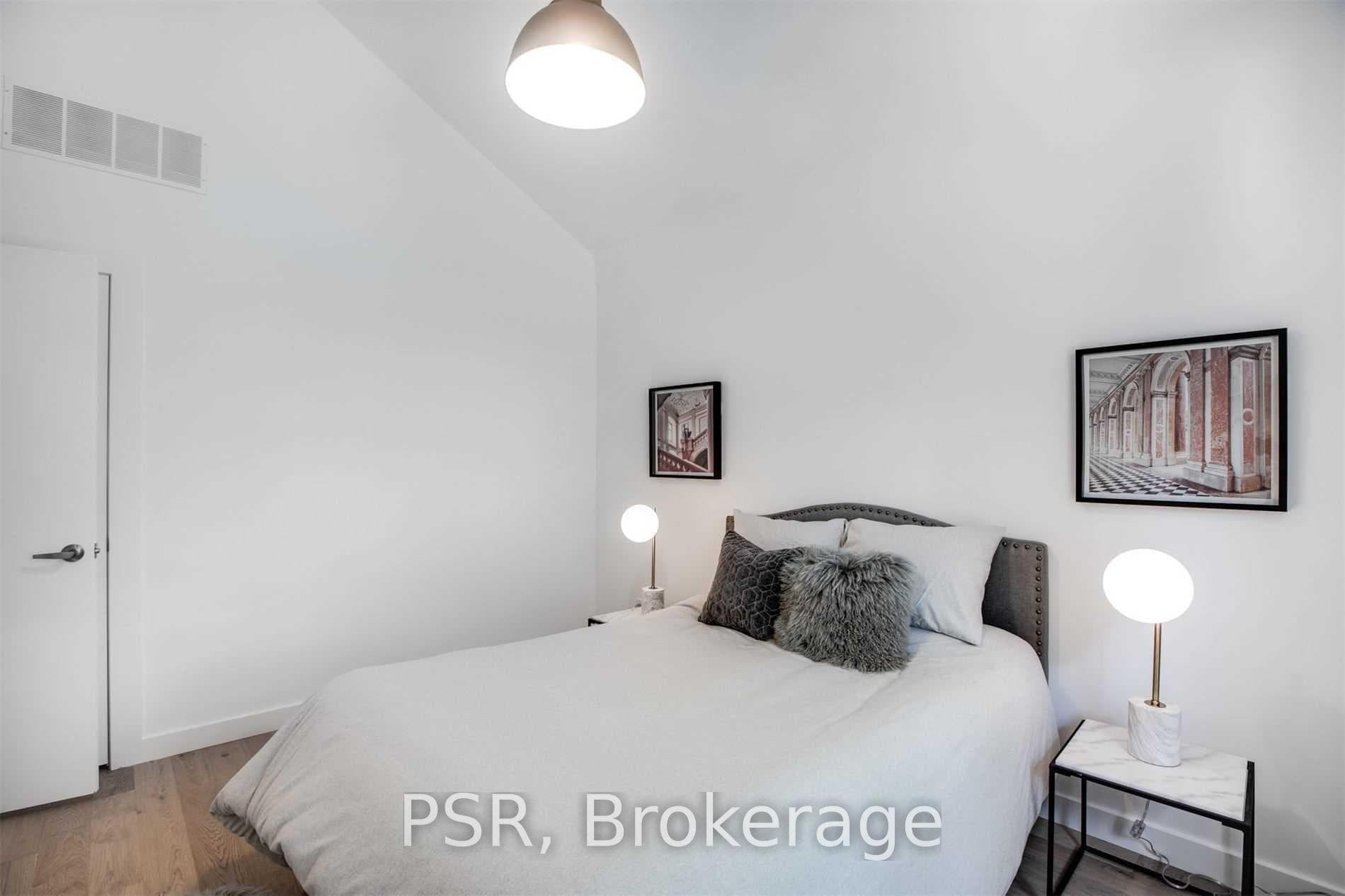 114 Braemar Avenue Unit Upper photo 12
