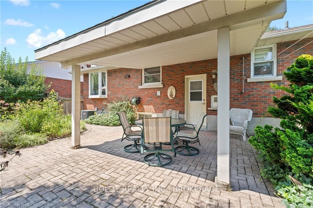 5 FOXGLOVE Avenue photo 6