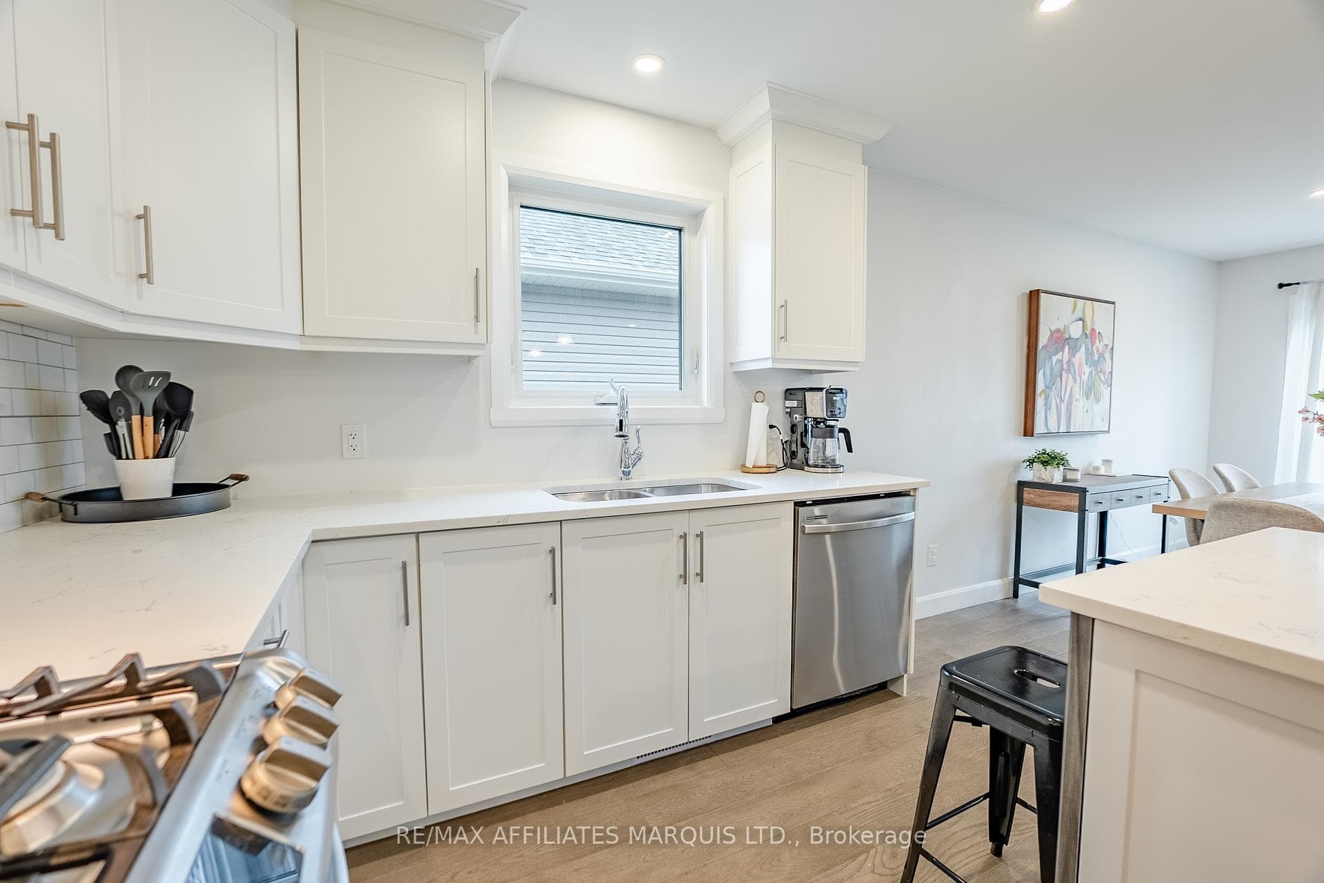 269 Gillis Avenue photo 13