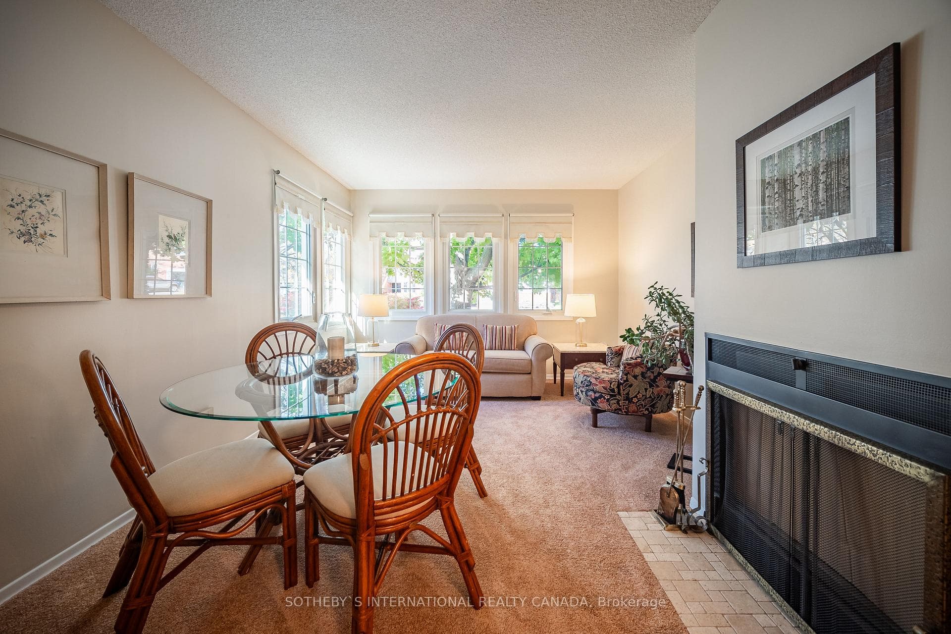 2287 Margot Street photo 7