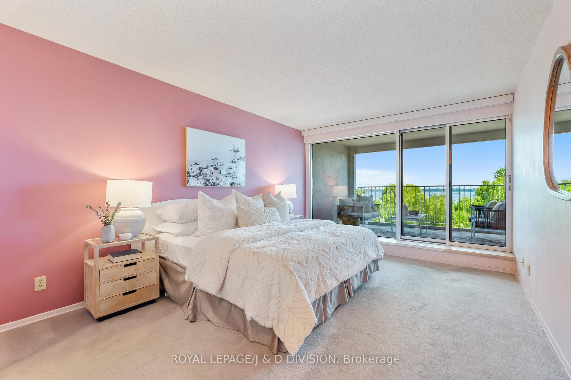 401 Queens Quay Unit 410 photo 20