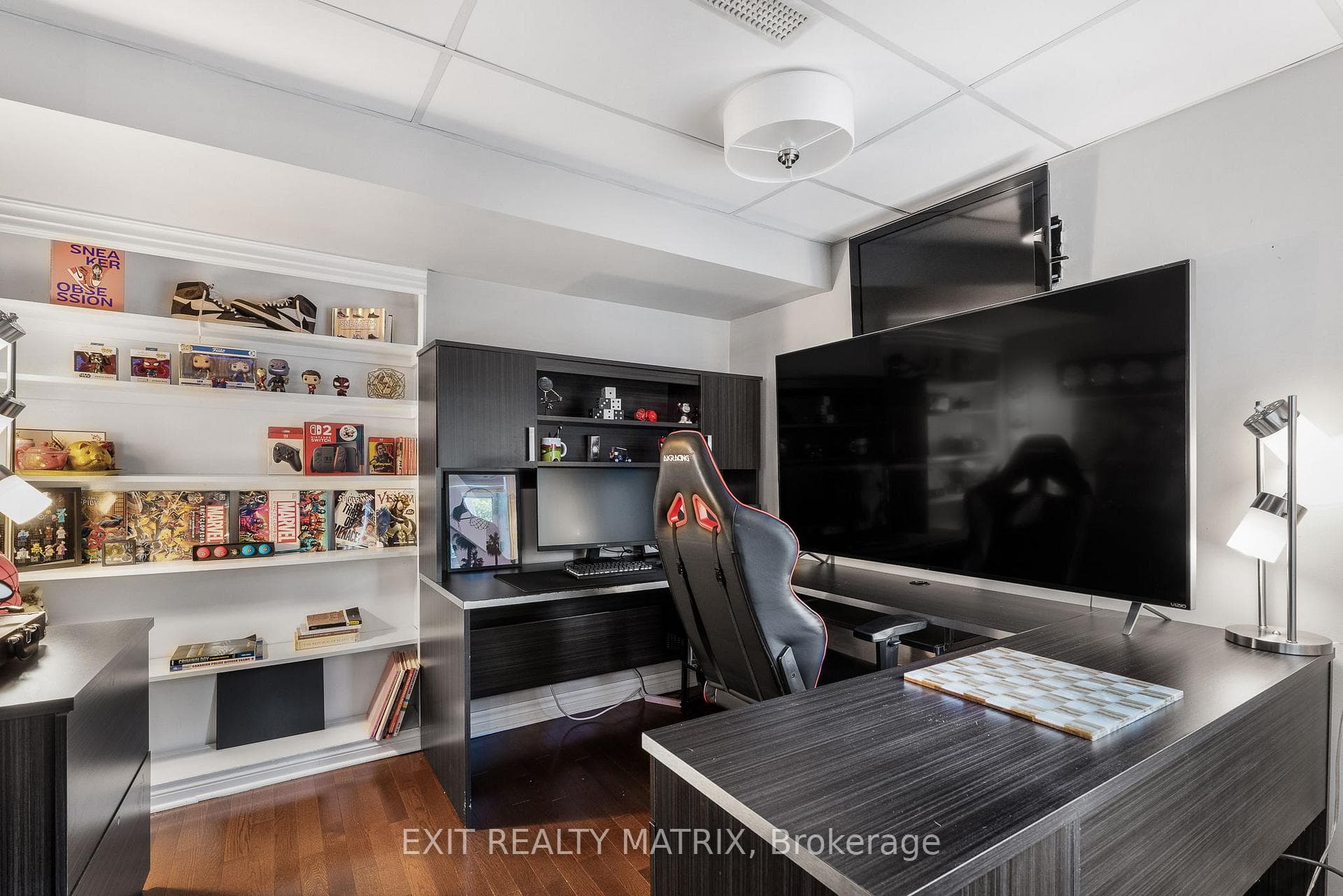 1271 GEORGES VANIER Drive photo 28