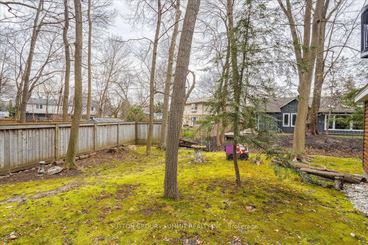 760 King Road photo 38