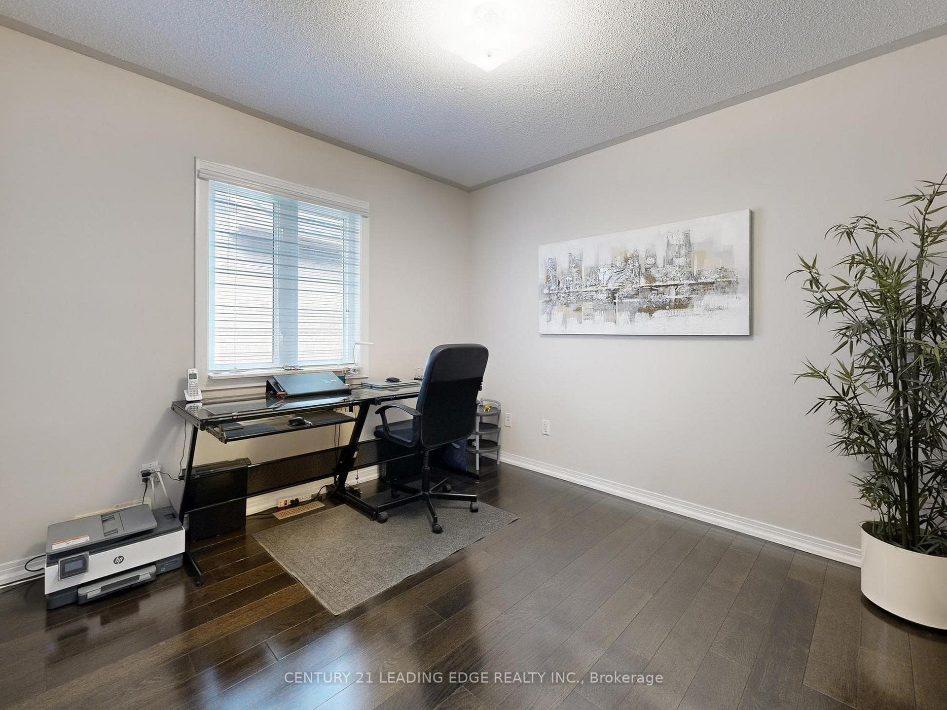89 Sanderson Road photo 25
