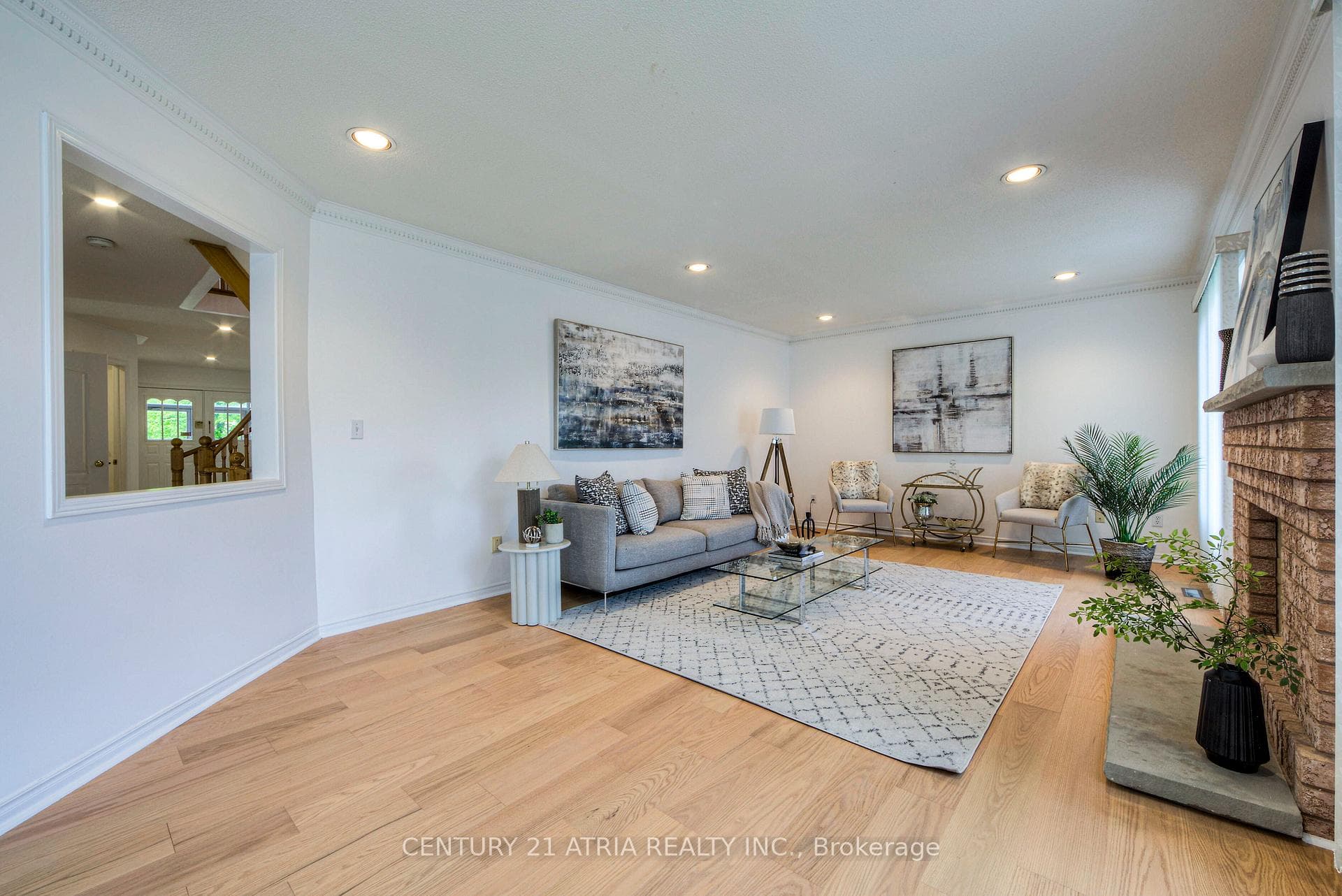 11 Guildford Circle photo 19