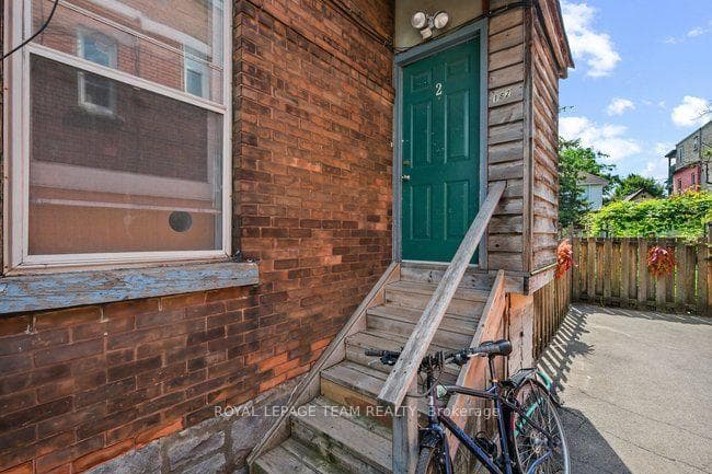 182 Fifth Avenue photo 25