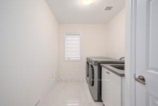 216 Warden Street photo 21