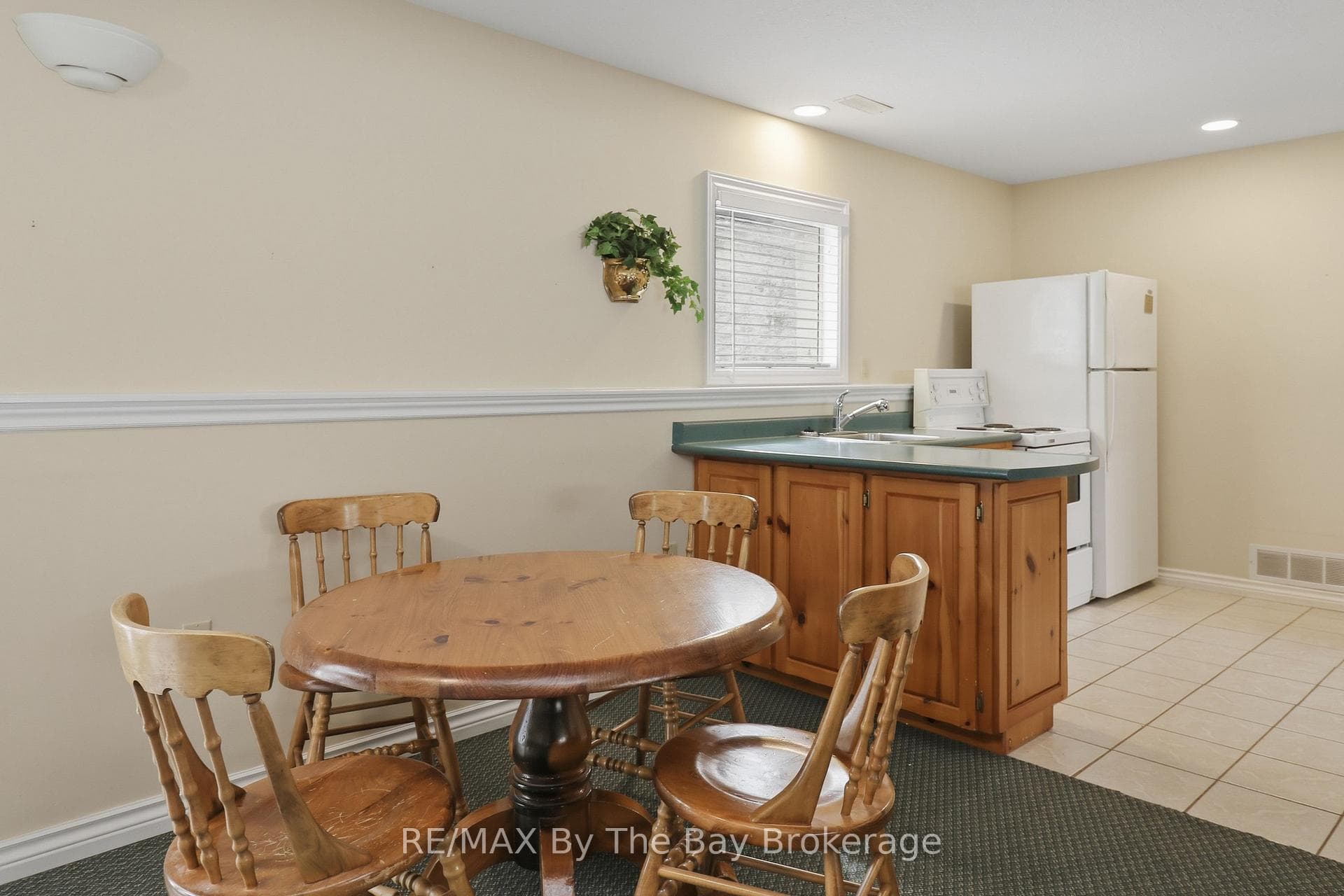45 40th Street photo 43