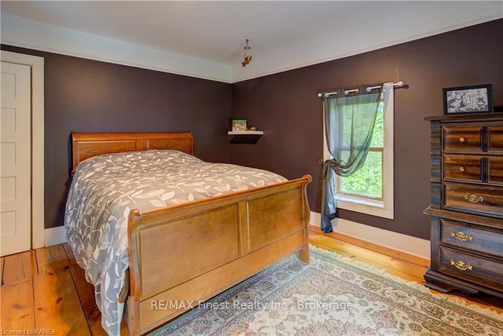 4895 WALLACE Road photo 48