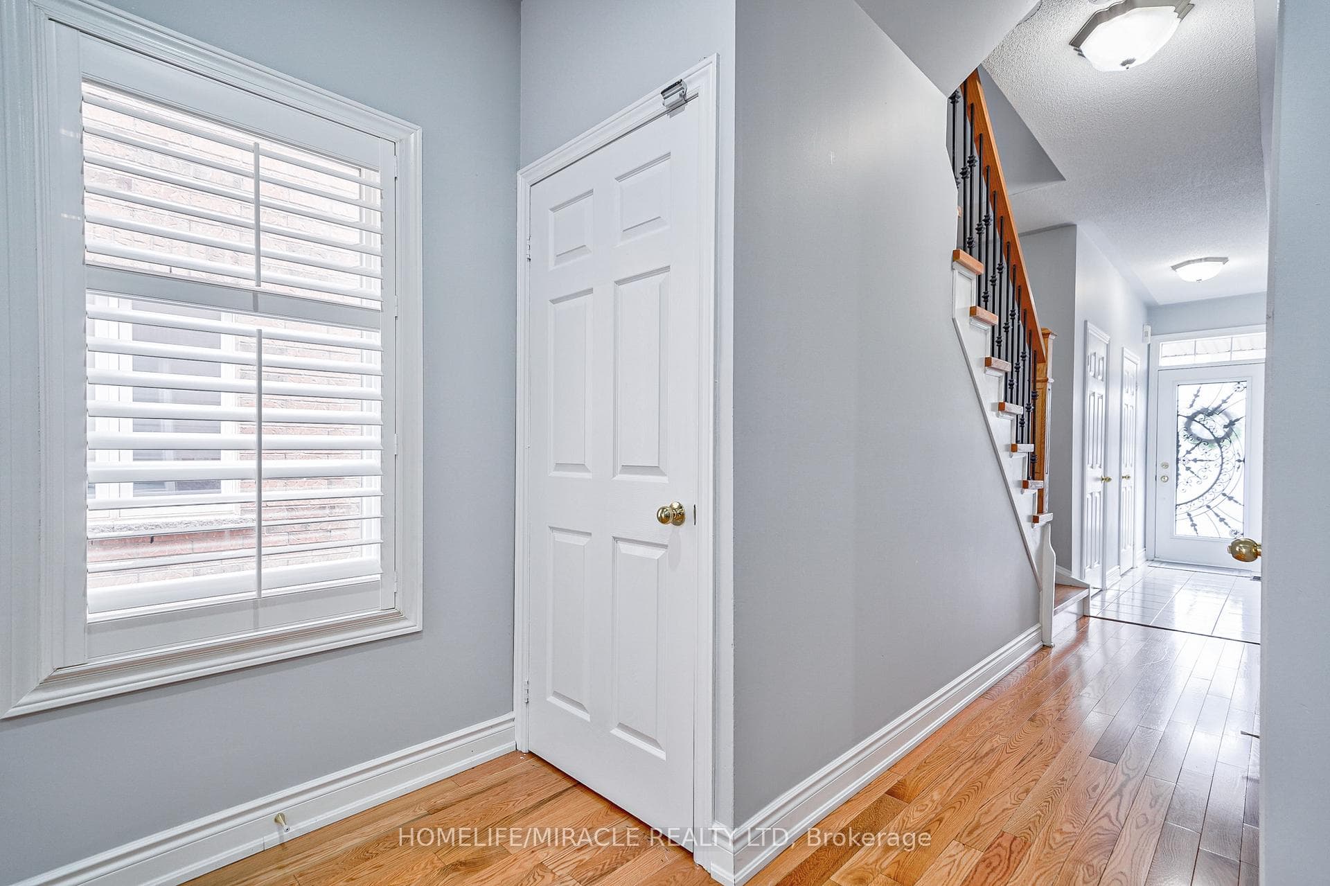 35 Crumlin Crescent photo 6