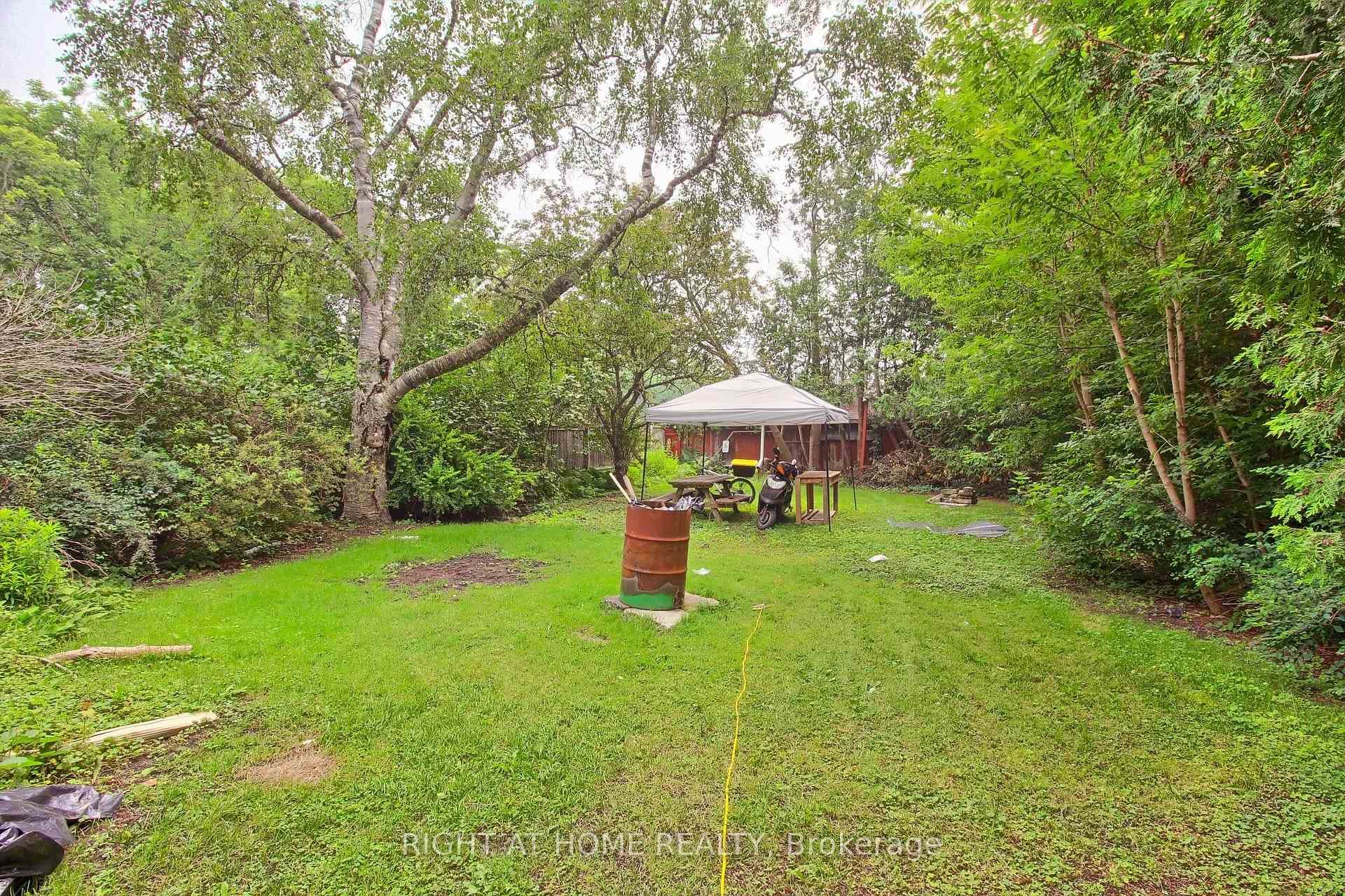 17 Wellington Street photo 25