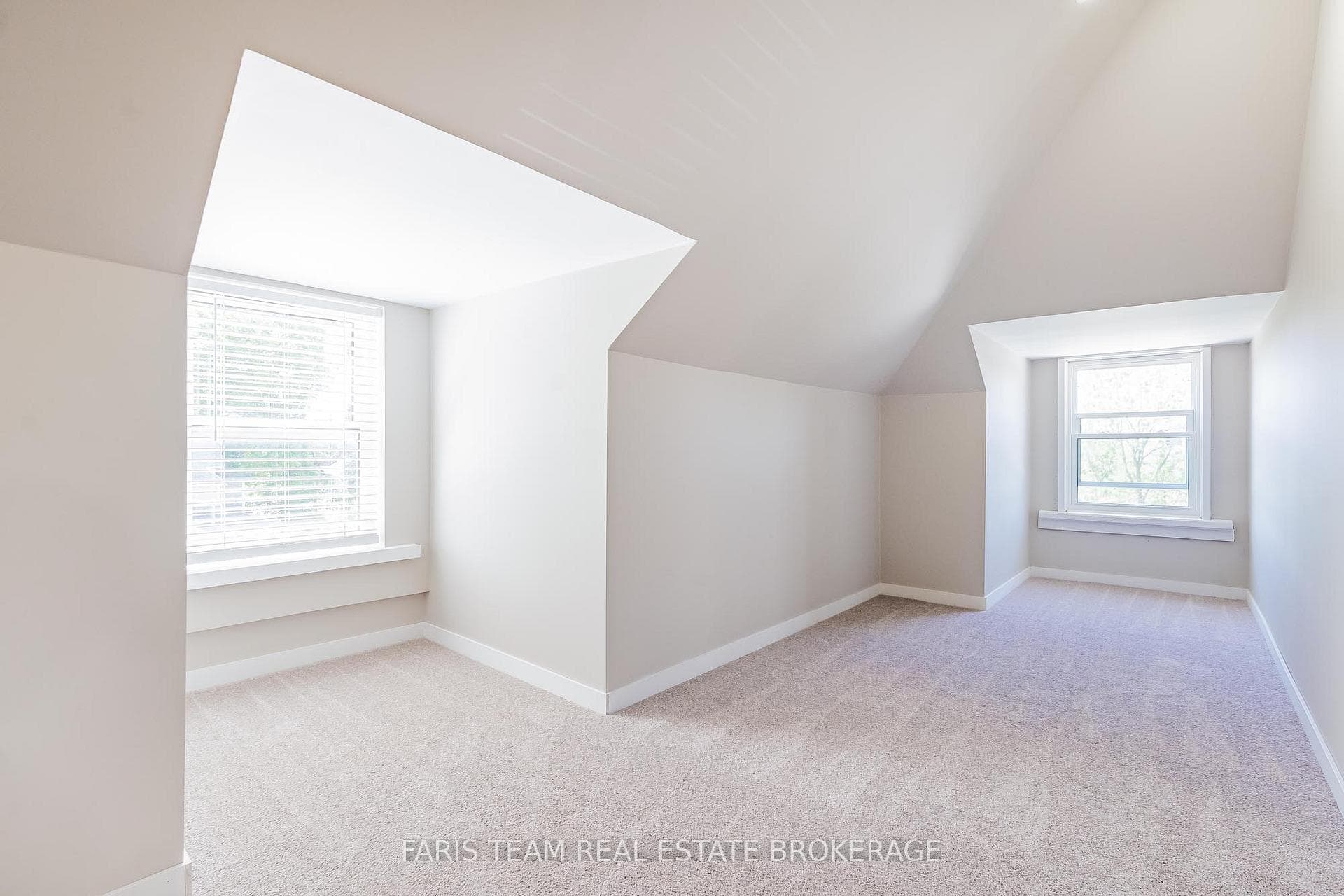 119 Jephson Street photo 32