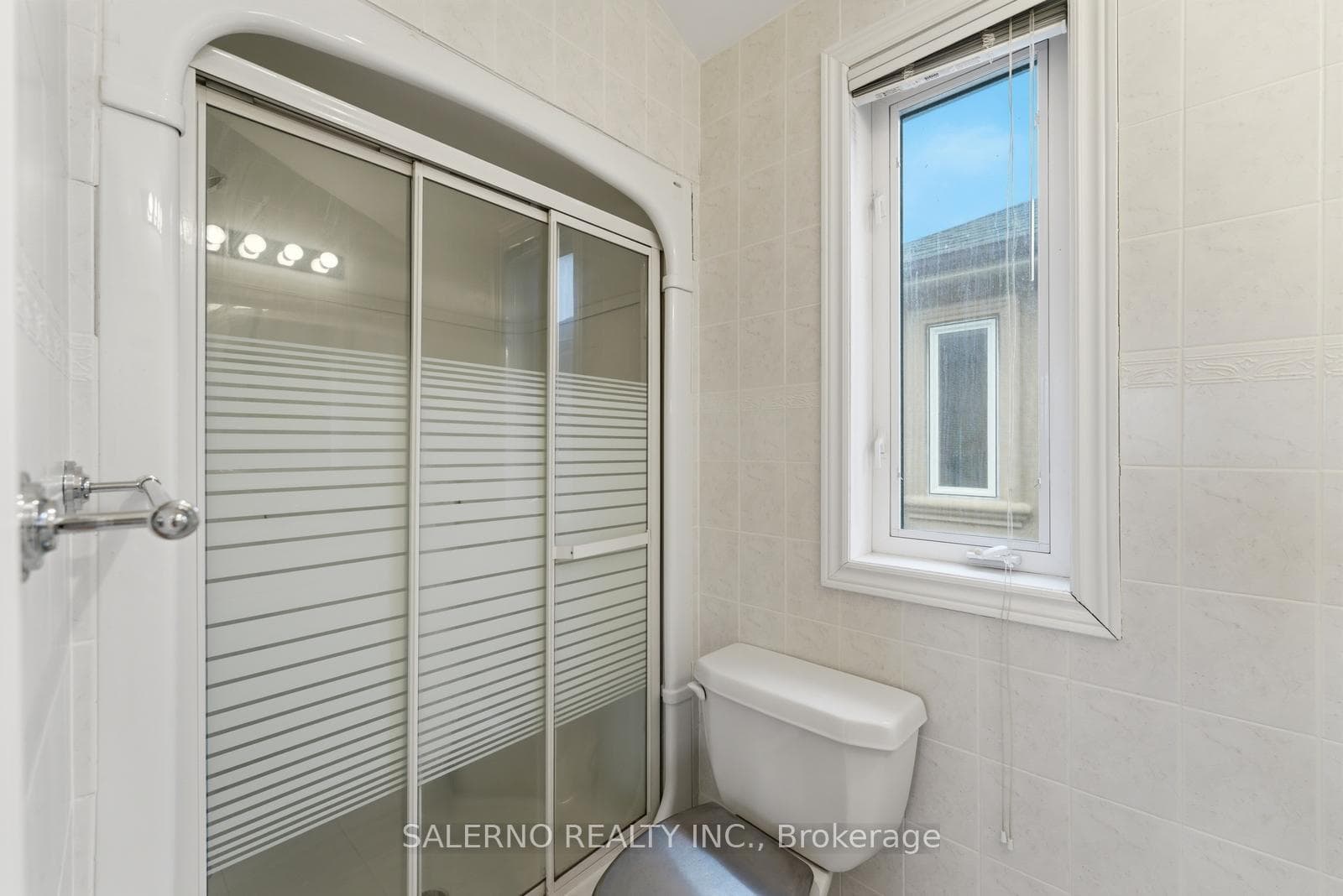 125 Anthony Road photo 31
