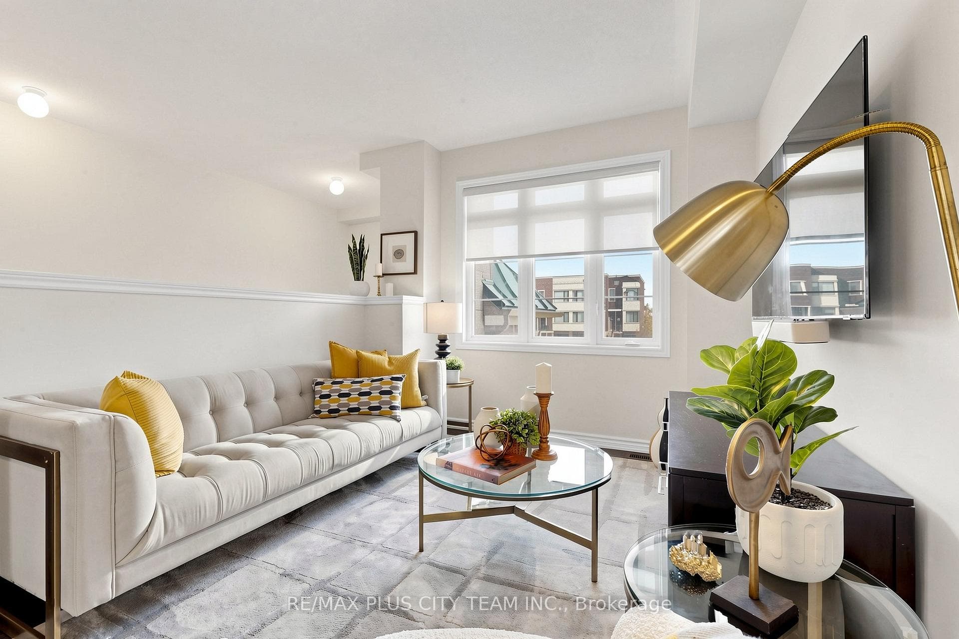 81 Allegranza Avenue photo 3