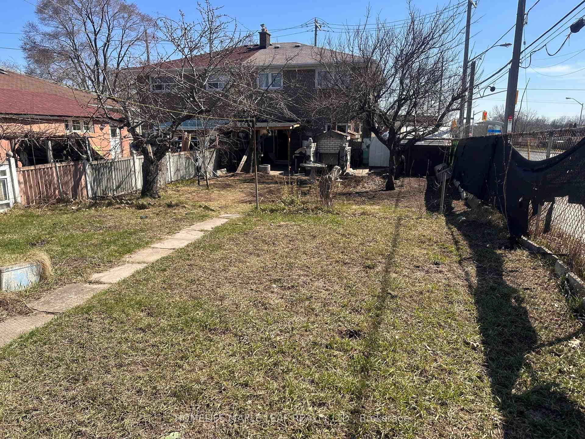 241 Duncanwoods Drive photo 12