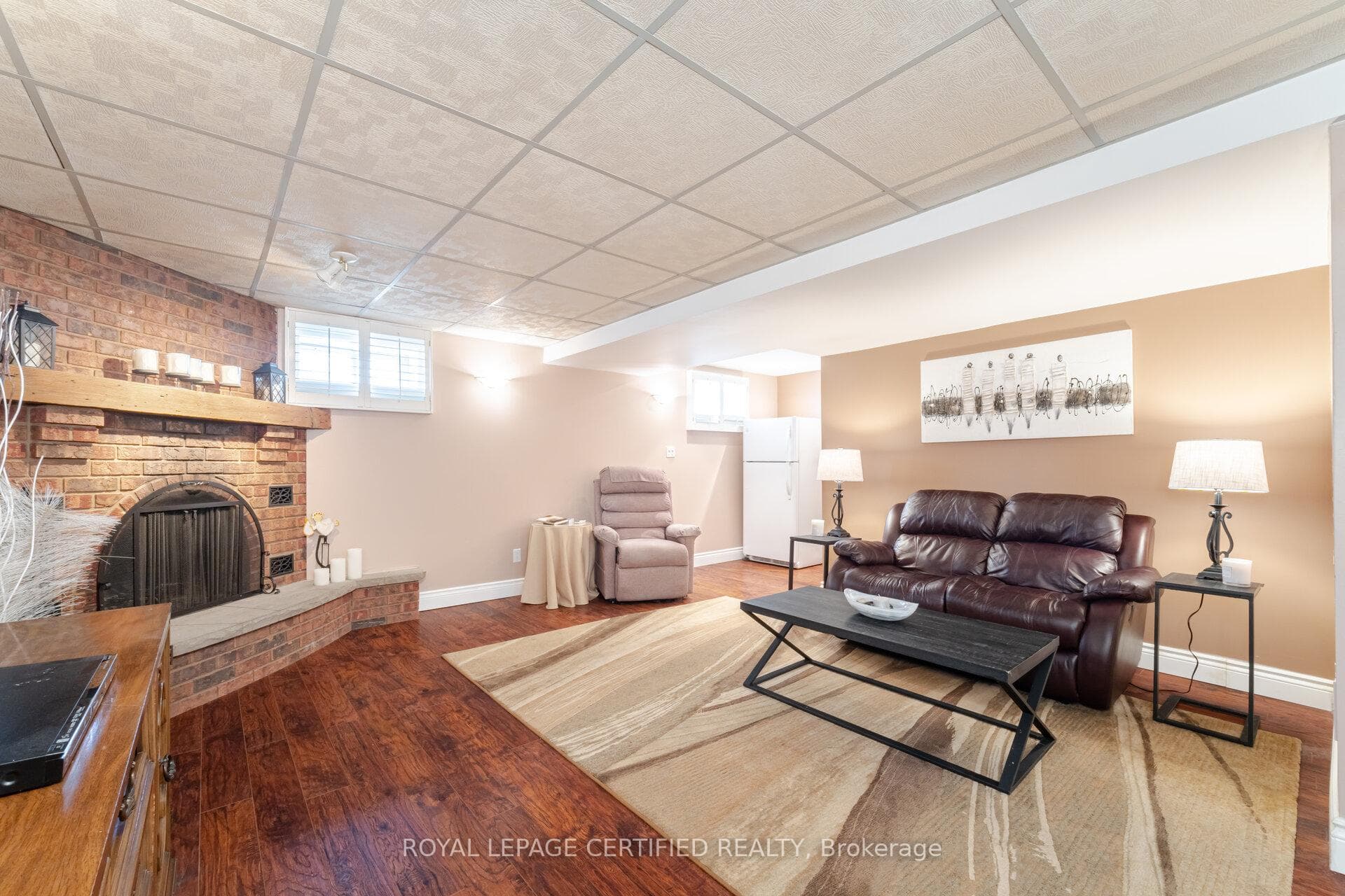 12 Grovetree Place photo 27